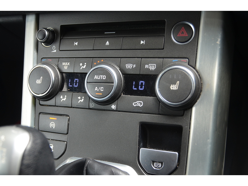 Land Rover Range Rover Evoque 2.2 eD4 Pure Tech Coupe 3dr Diesel Manual FWD Euro 5 (s/s) (150 ps) | P/SENSORS|H/SEATS|BTOOTH|NAV - U11237