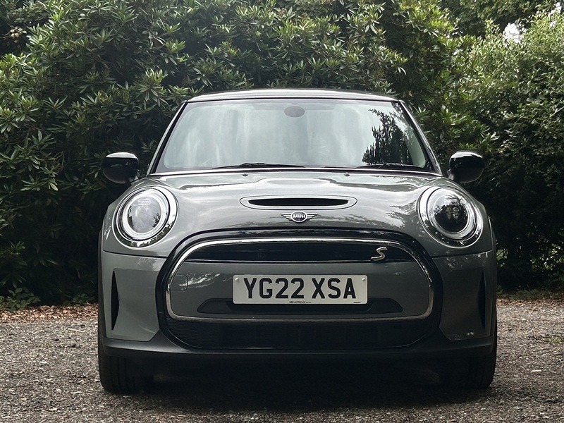 MINI Electric Hatch Cooper SE 32.6kWh Level 1 Hatchback 3dr Electric Auto (184 ps) | P/SENSORS|CLIMATE|NAV|1 OWNER - U11245