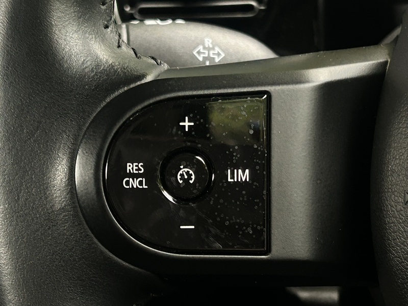 MINI Electric Hatch Cooper SE 32.6kWh Level 1 Hatchback 3dr Electric Auto (184 ps) | P/SENSORS|CLIMATE|NAV|1 OWNER - U11245