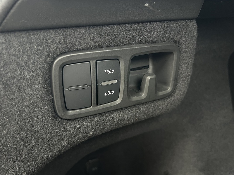 Lamborghini Urus 4.0 V8 BiTurbo SUV 5dr Petrol Auto 4WD Euro 6 (650 ps) | SERVICED@40K BY LAMBORGHINI - U11246