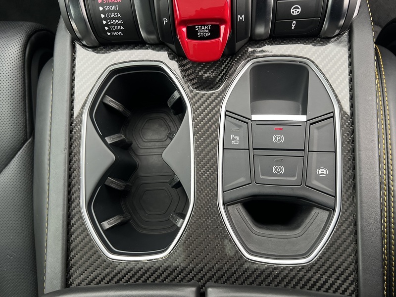 Lamborghini Urus 4.0 V8 BiTurbo SUV 5dr Petrol Auto 4WD Euro 6 (650 ps) | SERVICED@40K BY LAMBORGHINI - U11246