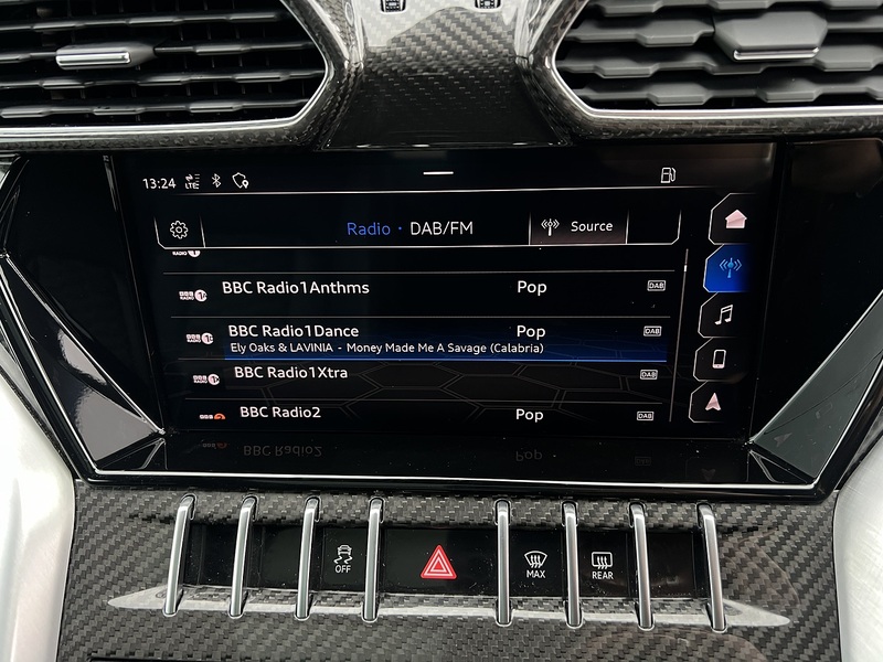 Lamborghini Urus 4.0 V8 BiTurbo SUV 5dr Petrol Auto 4WD Euro 6 (650 ps) | SERVICED@40K BY LAMBORGHINI - U11246