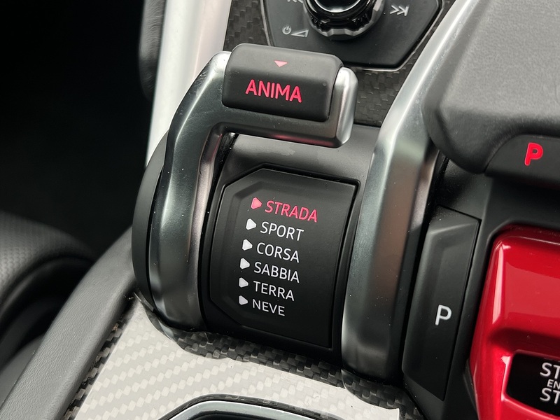 Lamborghini Urus 4.0 V8 BiTurbo SUV 5dr Petrol Auto 4WD Euro 6 (650 ps) | SERVICED@40K BY LAMBORGHINI - U11246