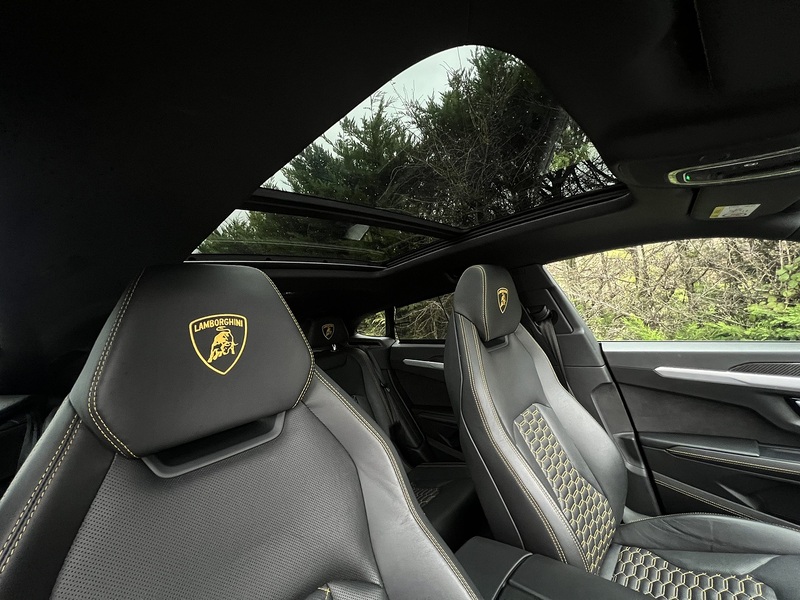 Lamborghini Urus 4.0 V8 BiTurbo SUV 5dr Petrol Auto 4WD Euro 6 (650 ps) | SERVICED@40K BY LAMBORGHINI - U11246