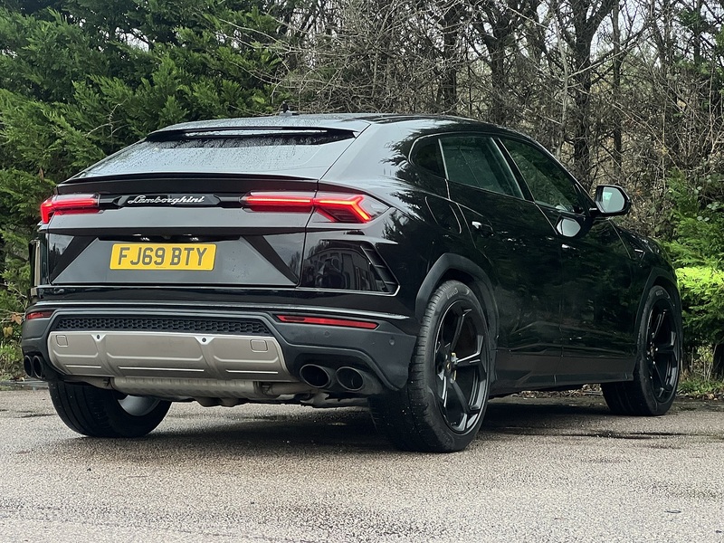 Lamborghini Urus 4.0 V8 BiTurbo SUV 5dr Petrol Auto 4WD Euro 6 (650 ps) | SERVICED@40K BY LAMBORGHINI - U11246