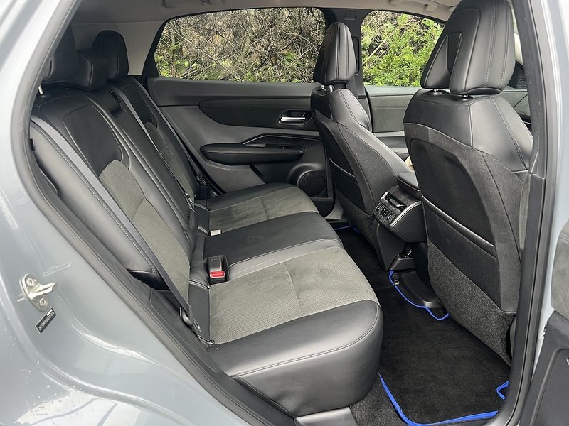 Nissan ARIYA 87kWh Evolve SUV 5dr Electric Auto 22kW Charger (242 ps) | 1 FORMER KEEPER|VAT QUALIFYING - U11250
