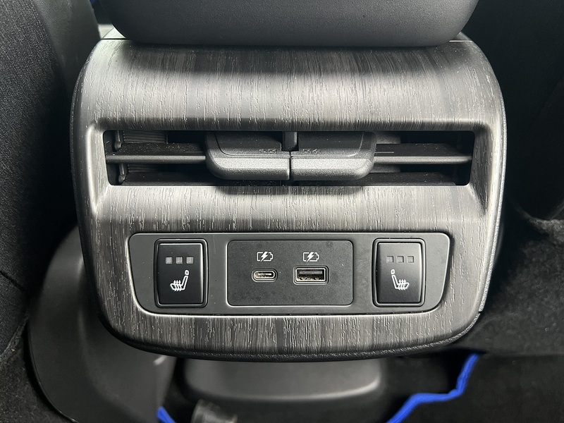 Nissan ARIYA 87kWh Evolve SUV 5dr Electric Auto 22kW Charger (242 ps) | 1 FORMER KEEPER|VAT QUALIFYING - U11250