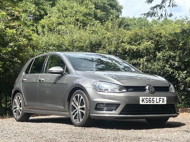 Volkswagen Golf 2.0 TDI BlueMotion Tech R-Line Hatchback 5dr Diesel DSG Euro 6 (s/s) (150 ps) - U11252