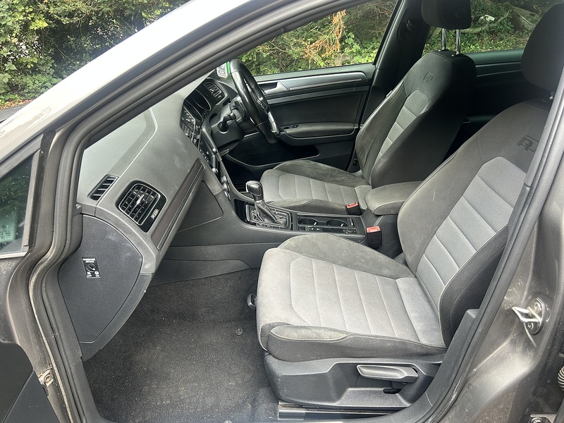 Volkswagen Golf 2.0 TDI BlueMotion Tech R-Line Hatchback 5dr Diesel DSG Euro 6 (s/s) (150 ps) - U11252
