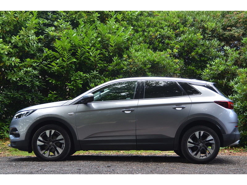 Vauxhall Grandland X 1.2 Turbo Sport Nav SUV 5dr Petrol Manual Euro 6 (s/s) (130 ps) | PRIVACY|P/SENSORS|APPLE|NAV - U11254