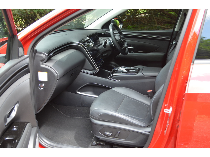 Hyundai TUCSON 1.6 h T-GDi 13.8kWh Ultimate SUV 5dr Petrol Plug-in Hybrid Auto 4WD Euro 6 (s/s) (265 ps) | COLD - U11255