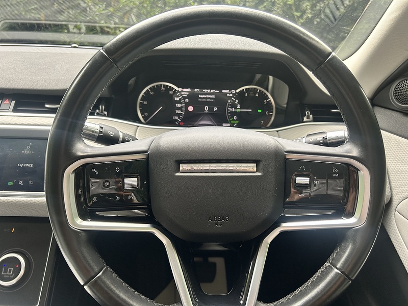 Land Rover Range Rover Evoque 1.5 P300e 12.2kWh S SUV 5dr Petrol Plug-in Hybrid Auto 4WD Euro 6 (s/s) (309 ps) | - U11261