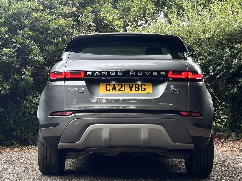 Land Rover Range Rover Evoque 1.5 P300e 12.2kWh S SUV 5dr Petrol Plug-in Hybrid Auto 4WD Euro 6 (s/s) (309 ps) | - U11261