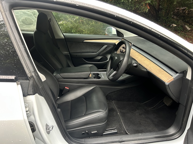 Tesla Model 3 Standard Range Plus Saloon 4dr Electric Auto RWD (241 bhp) | PAN ROOF|R/CAM|H/SEATS|1 OWNER - U11262