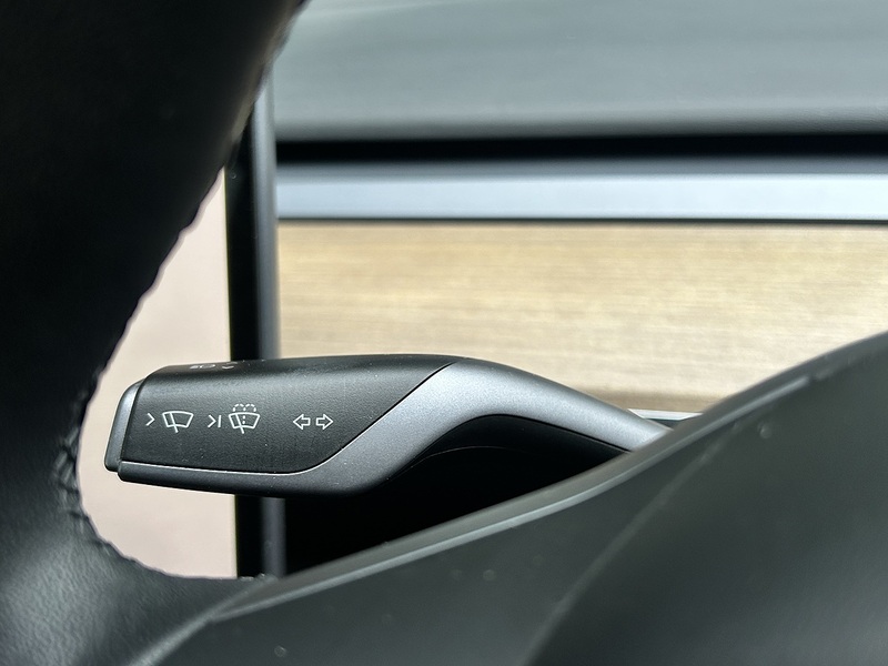 Tesla Model 3 Standard Range Plus Saloon 4dr Electric Auto RWD (241 bhp) | PAN ROOF|R/CAM|H/SEATS|1 OWNER - U11262