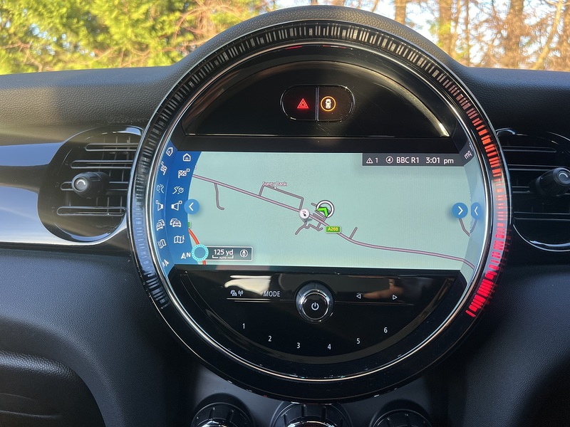 MINI Electric Hatch Cooper SE 32.6kWh Level 2 Hatchback 3dr Electric Auto (184 ps) | 1 FORMER KEEPER|VAT QUALIFYING - U11267