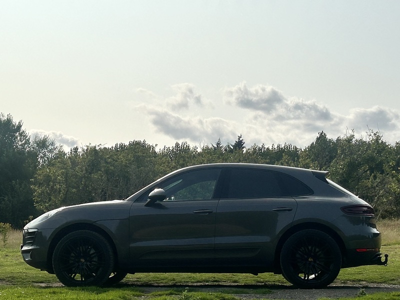 Porsche Macan TD V6 S - U11277