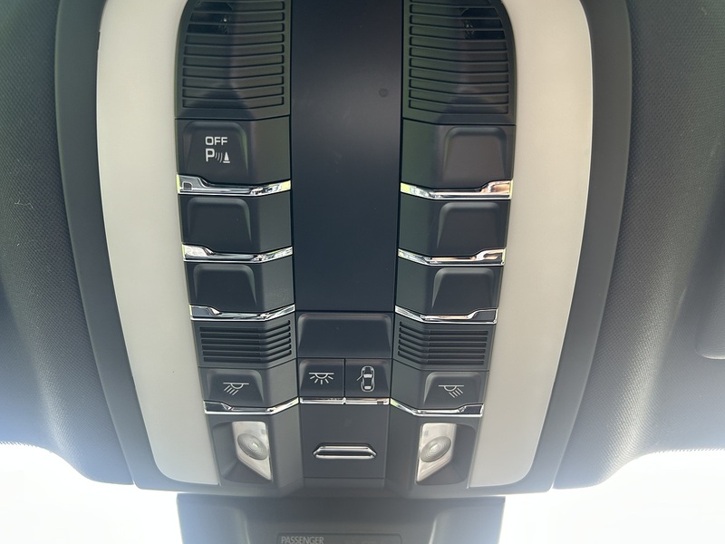 Porsche Macan TD V6 S - U11277