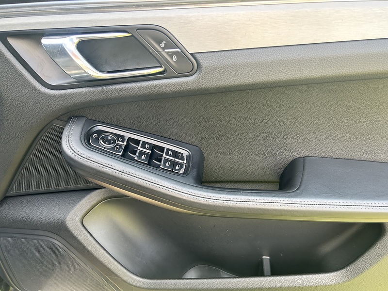 Porsche Macan V6 S - U11278