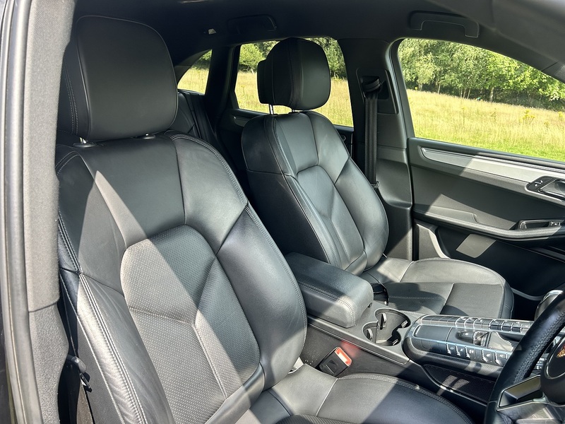 Porsche Macan V6 S - U11278