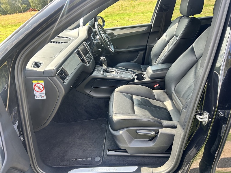 Porsche Macan V6 S - U11278