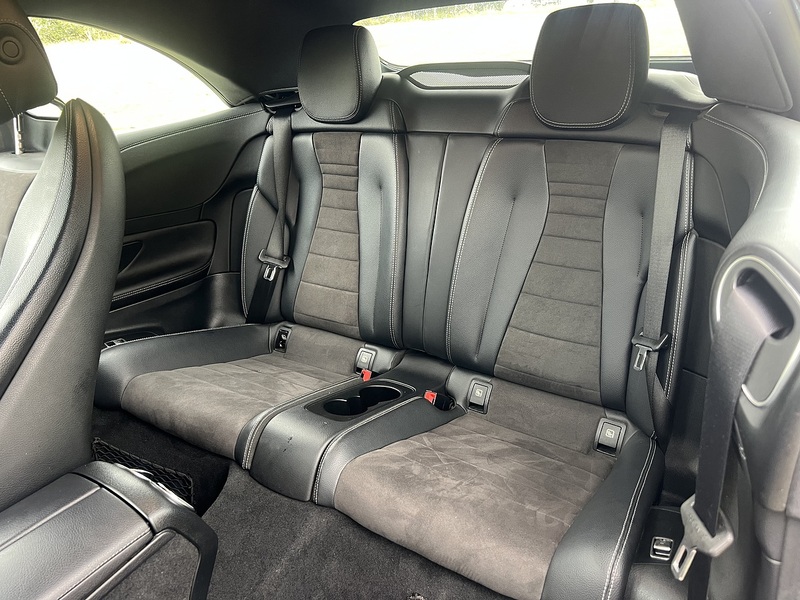 Mercedes-Benz E Class E220d AMG Line - U11279