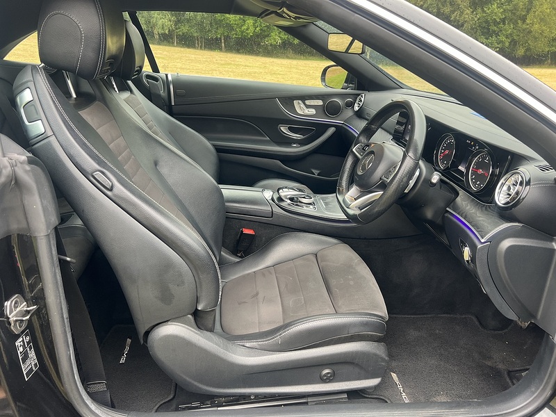 Mercedes-Benz E Class E220d AMG Line - U11279