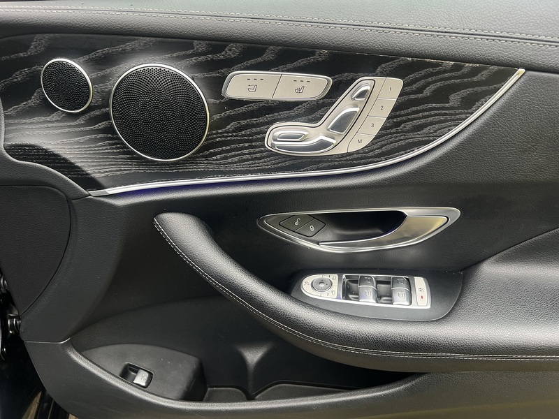 Mercedes-Benz E Class E220d AMG Line - U11279