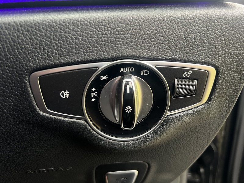 Mercedes-Benz E Class E220d AMG Line - U11279