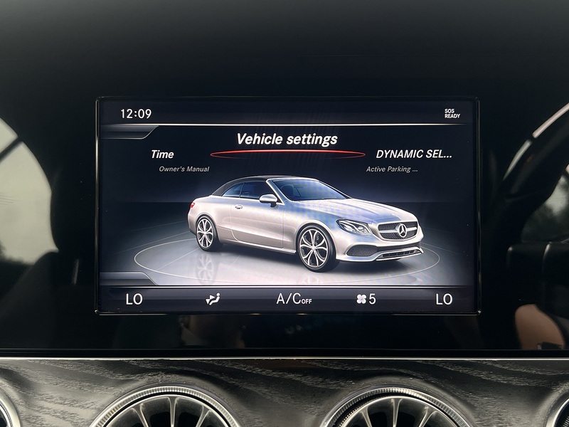 Mercedes-Benz E Class E220d AMG Line - U11279