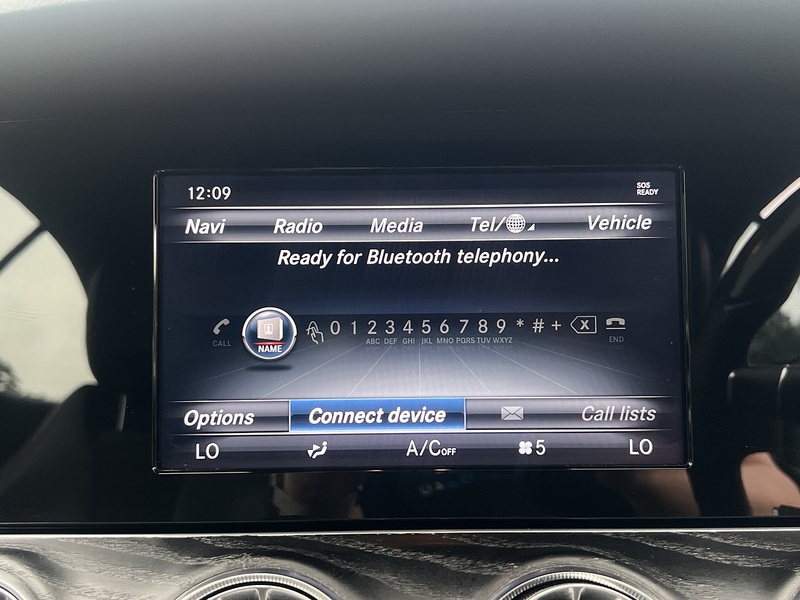 Mercedes-Benz E Class E220d AMG Line - U11279