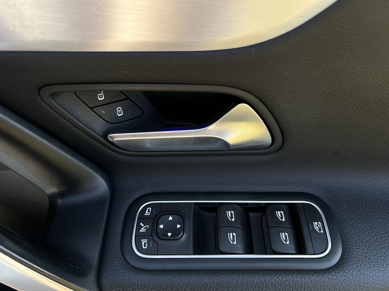 Mercedes-Benz CLA CLA220 AMG Line - U11285