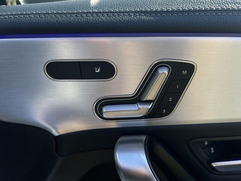 Mercedes-Benz CLA CLA220 AMG Line - U11285