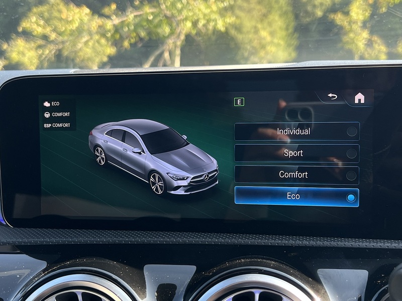 Mercedes-Benz CLA CLA220 AMG Line - U11285