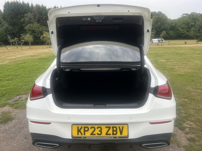 Mercedes-Benz CLA CLA220d AMG Line Night Edition - U11286