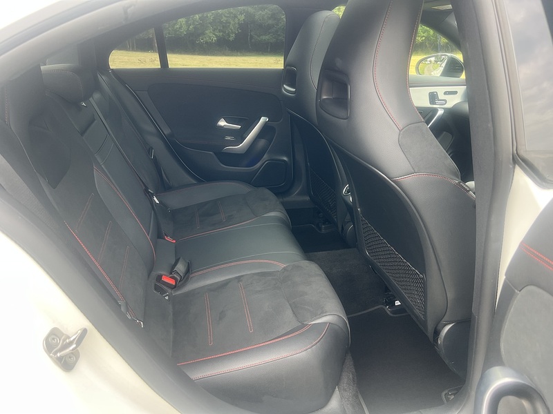 Mercedes-Benz CLA CLA220d AMG Line Night Edition - U11286