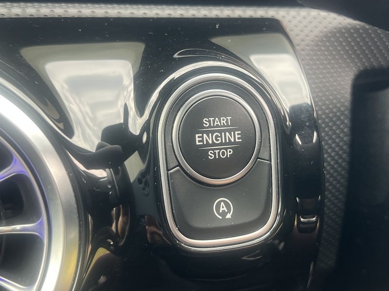 Mercedes-Benz CLA CLA220d AMG Line Night Edition - U11286