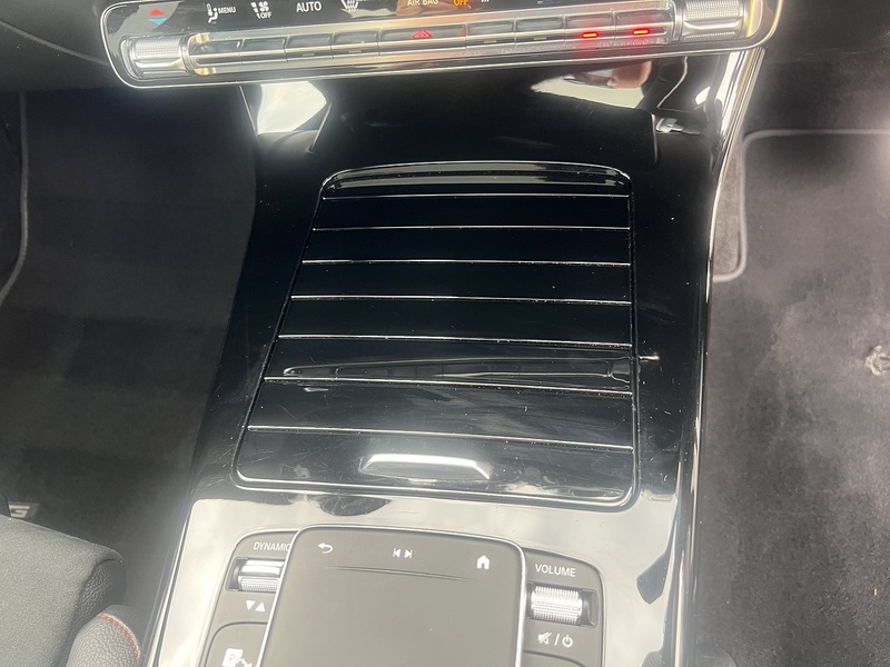 Mercedes-Benz CLA CLA220d AMG Line Night Edition - U11286