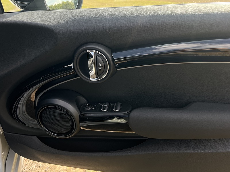 MINI Convertible Cooper Sport - U11287