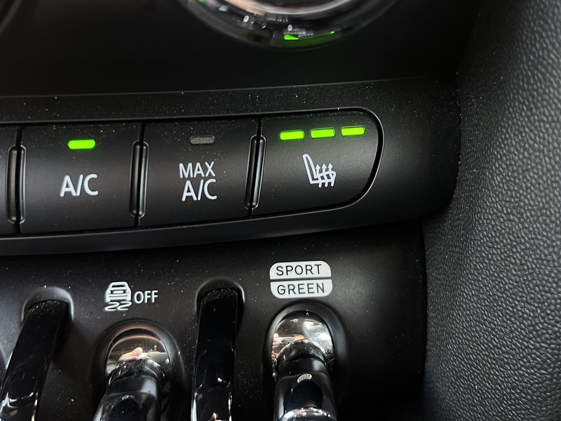 MINI Convertible Cooper Sport - U11287