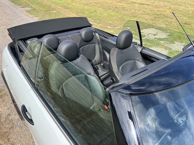 MINI Convertible Cooper Sport - U11287