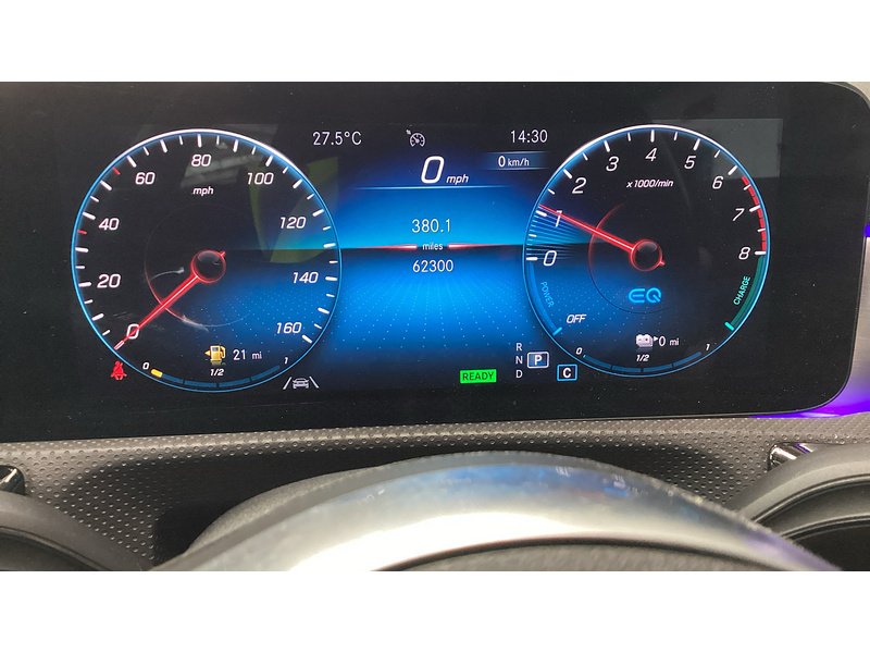 Mercedes-Benz CLA CLA250e AMG Line - U11296