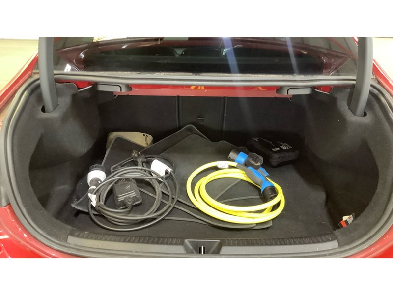 Mercedes-Benz A Class A250e AMG Line - U11298