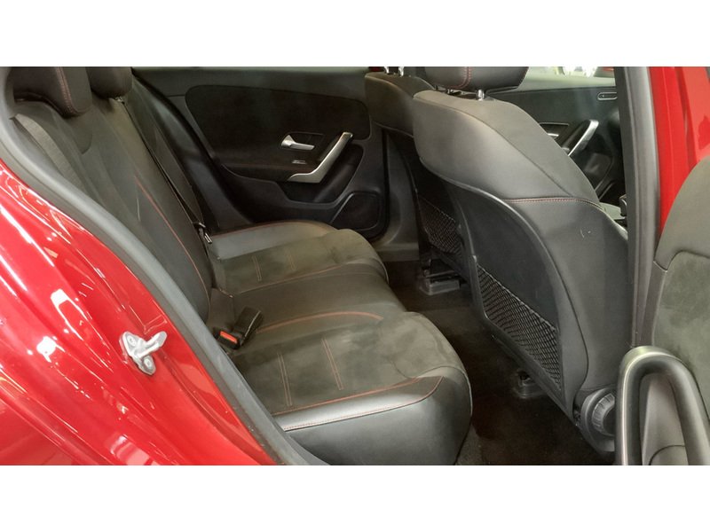 Mercedes-Benz A Class A250e AMG Line - U11298