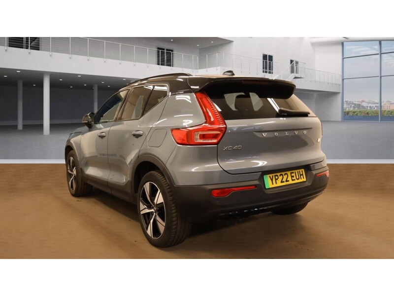 Volvo XC40 Plus - U11300
