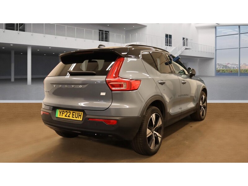 Volvo XC40 Plus - U11300