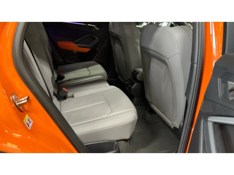 Audi Q3 TFSIe Vorsprung - U11309