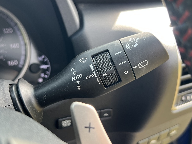 Lexus NX 300h F Sport - U11310
