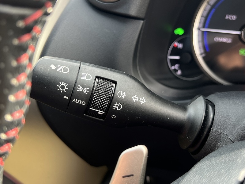 Lexus NX 300h F Sport - U11310