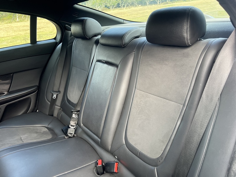Jaguar XF d R-Sport - U11312